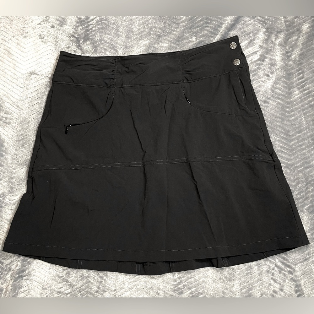 Athleta Hit the Trail Athletic Hiking Skort Black 8